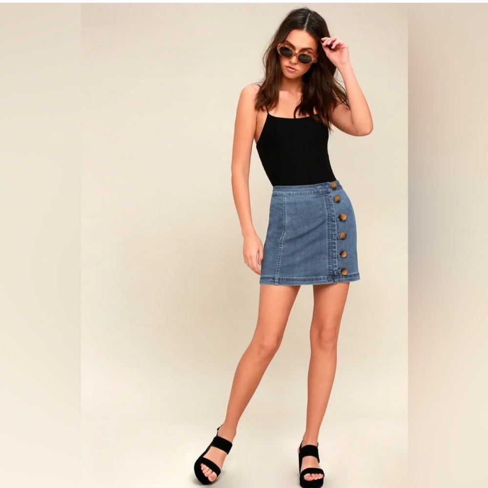 Free People Little Daisies Grey Denim Side Button-Front Mini Skirt SZ 10